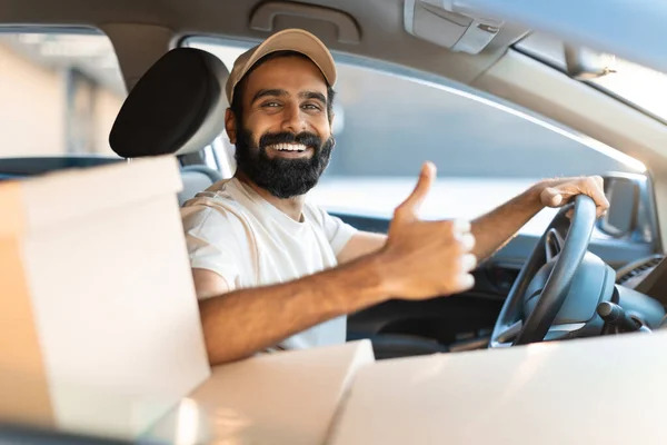 depositphotos_667894450-stock-photo-transportation-parcel-shipping-indian-deliveryman (3)